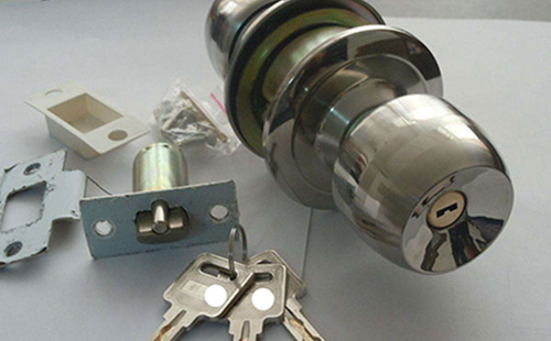 靖江保險柜開鎖(110換鎖)